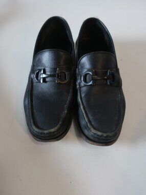 Salvatore Ferragamo | Shoes | Salvatore Ferragamo Suede  display picture 1